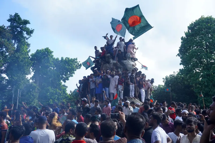 জুলাই আন্দোলনে পতন হয় শেখ হাসিনা সরকারের। ফাইল ছবি