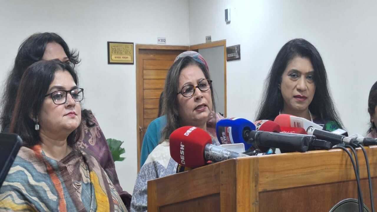 জাতীয় সংসদে ১৫০ আসন চায় নারী নেত্রীরা