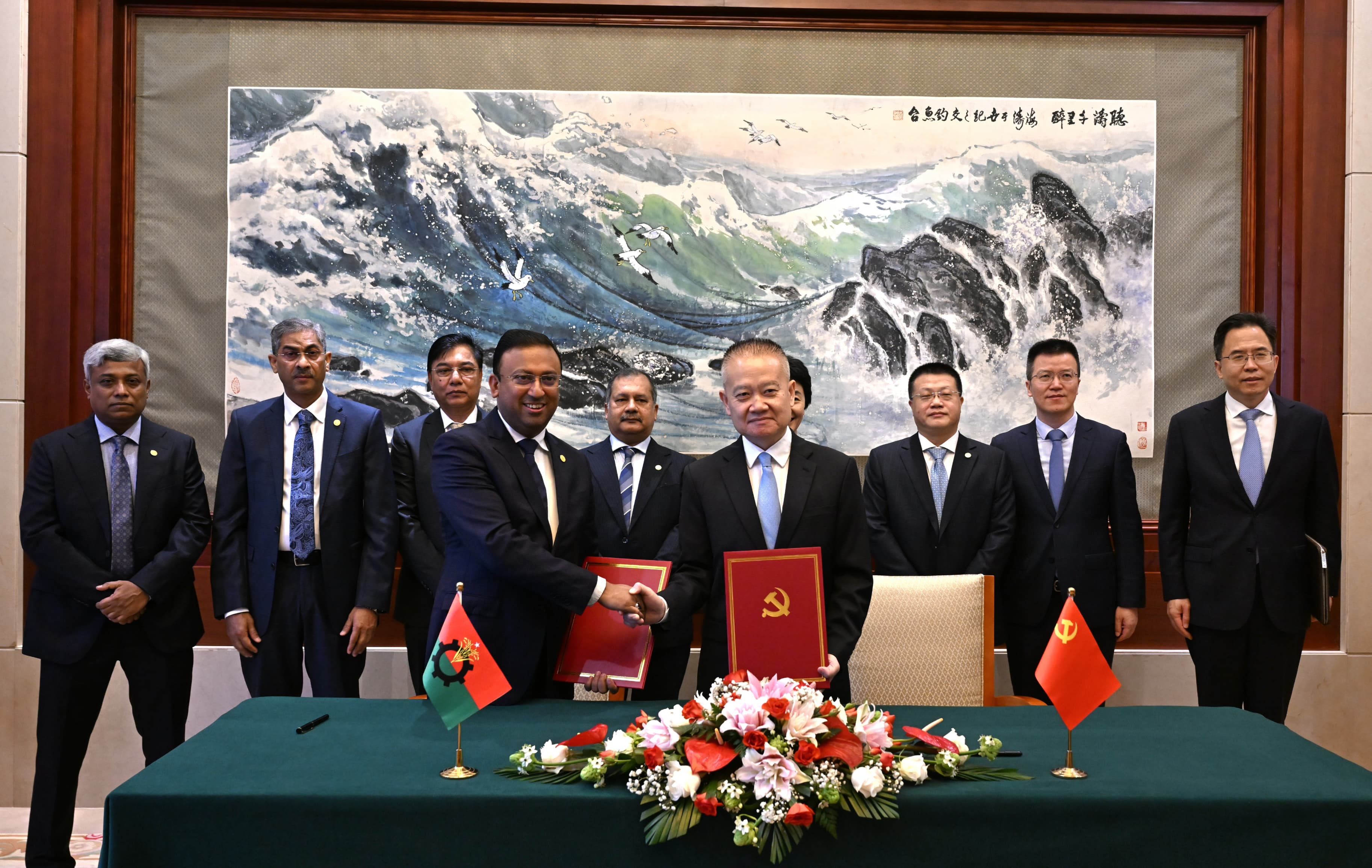 বিএনপি ও চীনের কমিউনিস্ট পার্টির মধ্যে সমঝোতা স্মারক সই