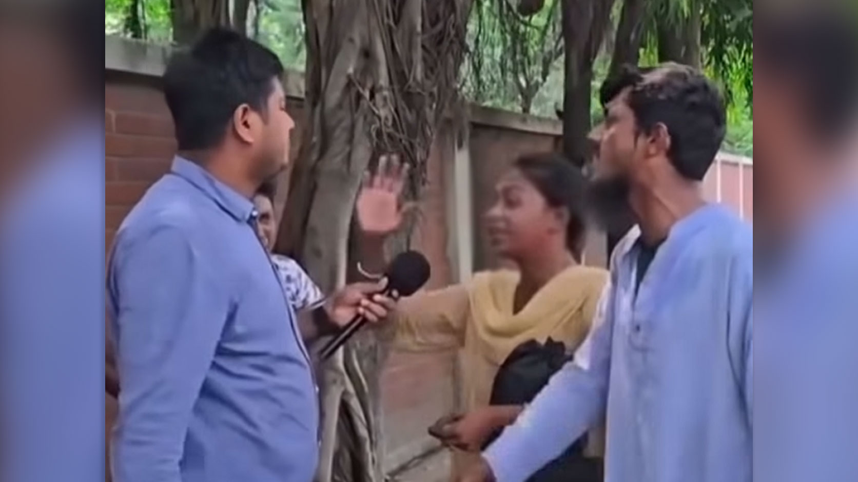 সাংবাদিকতা যখন কাম নাই করতে…