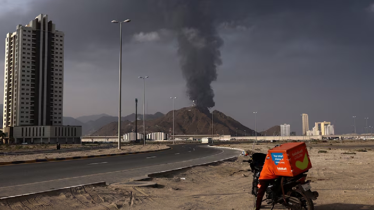 উপসাগরীয় দেশগুলোতে ইরানের হামলা কি যুদ্ধ দীর্ঘায়িত করবে?