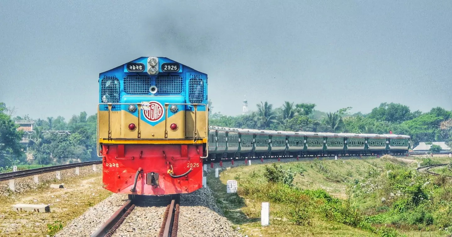 চট্টগ্রাম–কক্সবাজার রুটের ট্রেন চলাচল সাময়িক বন্ধ ঘোষণা