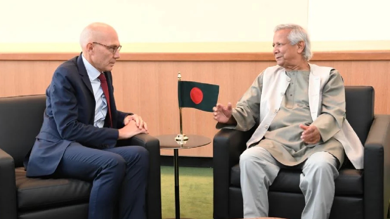 নির্বাচনে ভুয়া তথ্য মোকাবিলায় জাতিসংঘের সহায়তা চাইলেন প্রধান উপদেষ্টা