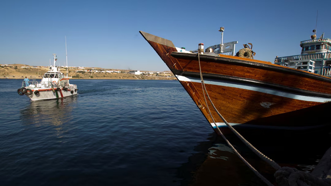 মার্কিন নিষেধাজ্ঞার চাপে ইরানের চাবাহার বন্দর থেকে সরে দাঁড়াচ্ছে ভারত