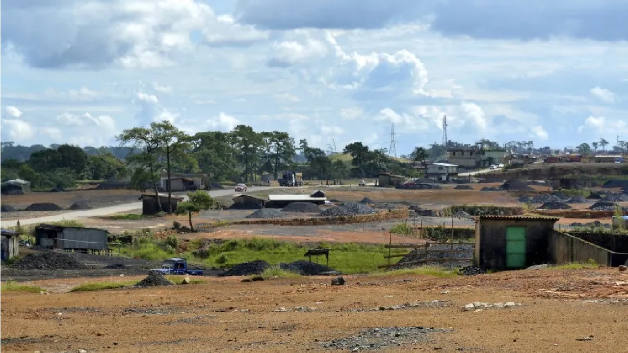 ভারতে কয়লাখনিতে বিস্ফোরণে ১৮ জন নিহত, আটকা অনেকে