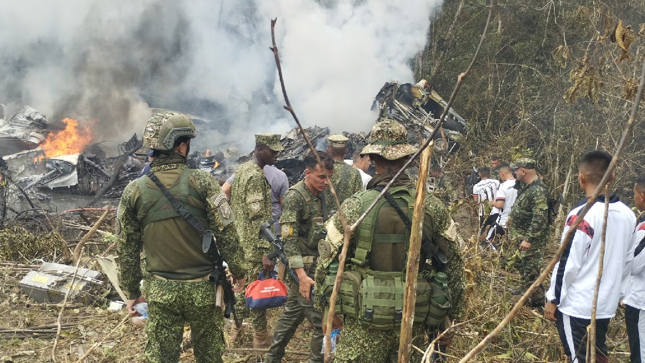 কলাম্বিয়ায় সামরিক বিমান বিধ্বস্ত, নিহত ৬৬