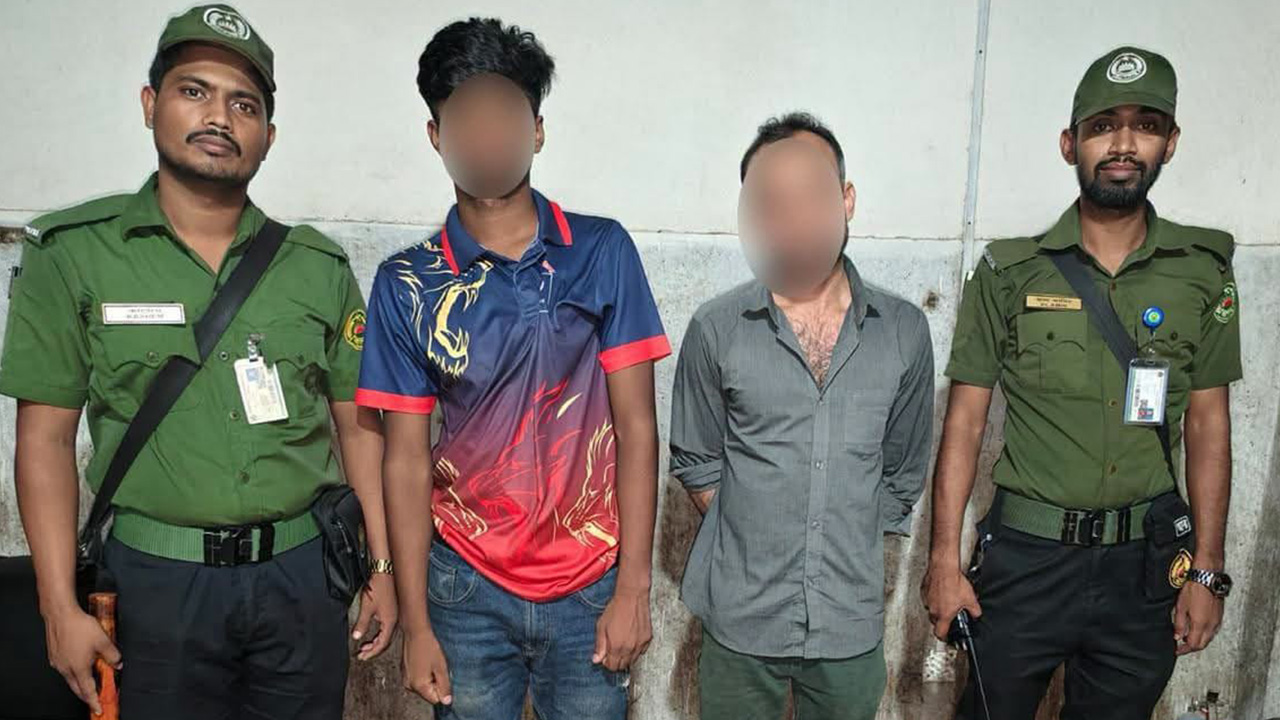 দালালের দৌরাত্ম্য বন্ধে ঢাকা মেডিকেলে অভিযান, আটক ২