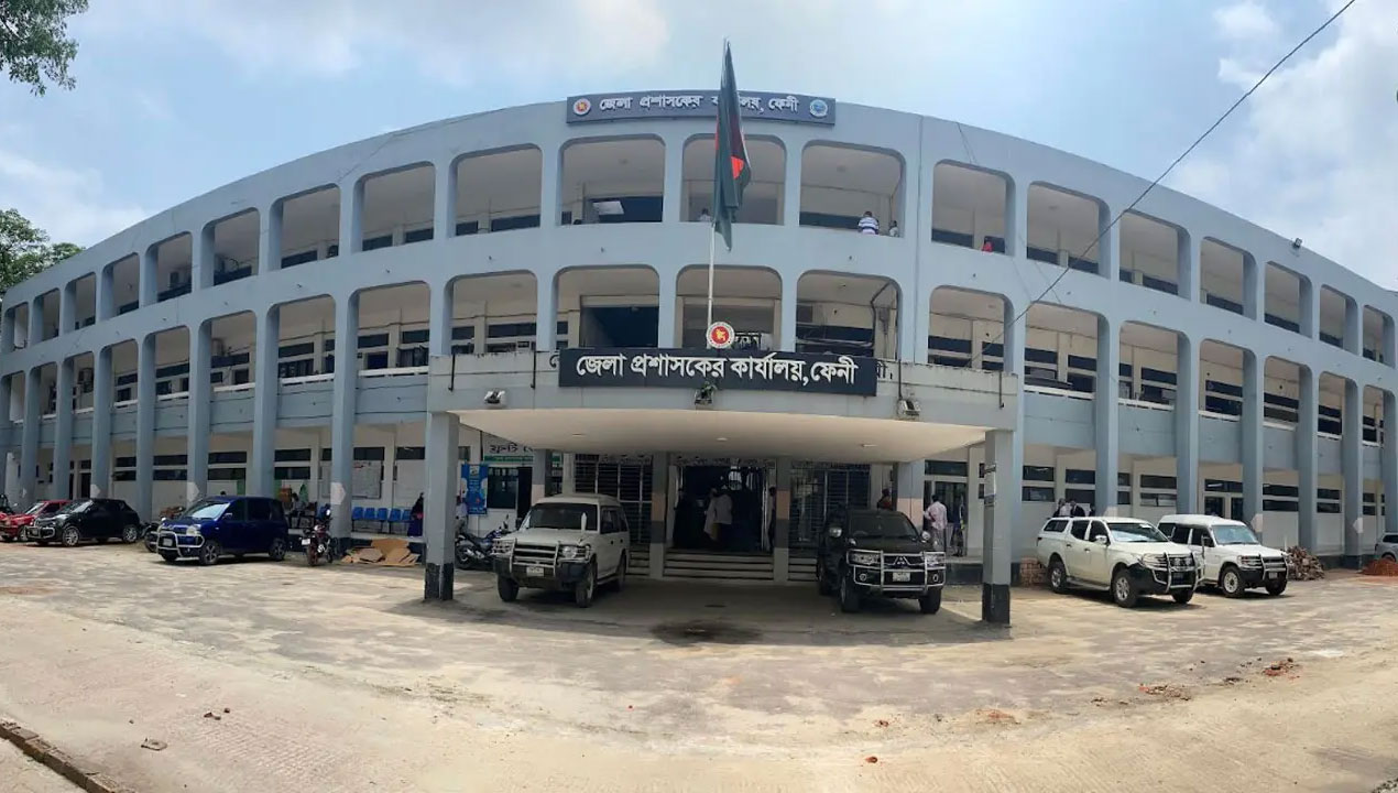 ফেনীতে সন্ধ্যার পর শিক্ষার্থীদের অপ্রয়োজনে বাইরে ঘোরাফেরায় নিষেধাজ্ঞা
