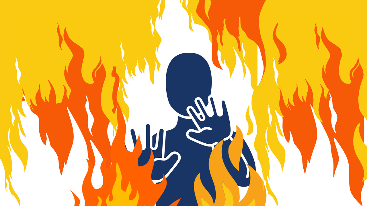 আগুন নিয়ে ভিডিও বানাতে গিয়ে দগ্ধ কনটেন্ট ক্রিয়েটর