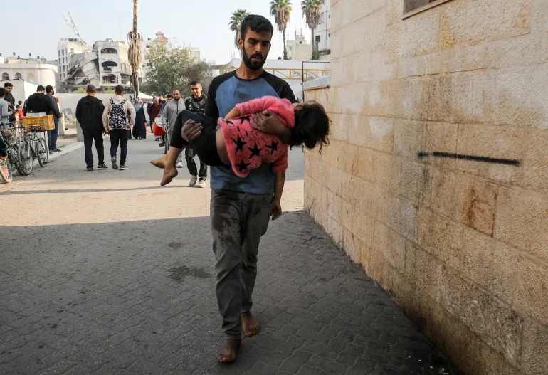 গাজায় ইসরায়েলি হামলায় এক পরিবারের সবাই নিহত