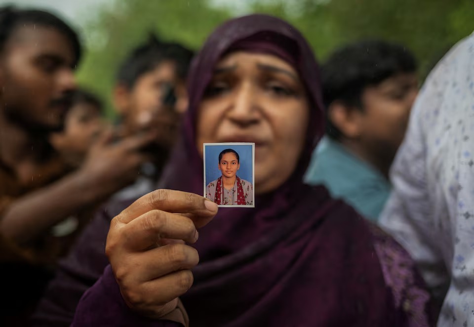 ভারতে ‘ভয়ের’ দেয়াল ভেঙে যেভাবে শুরু হলো প্রতিবাদ