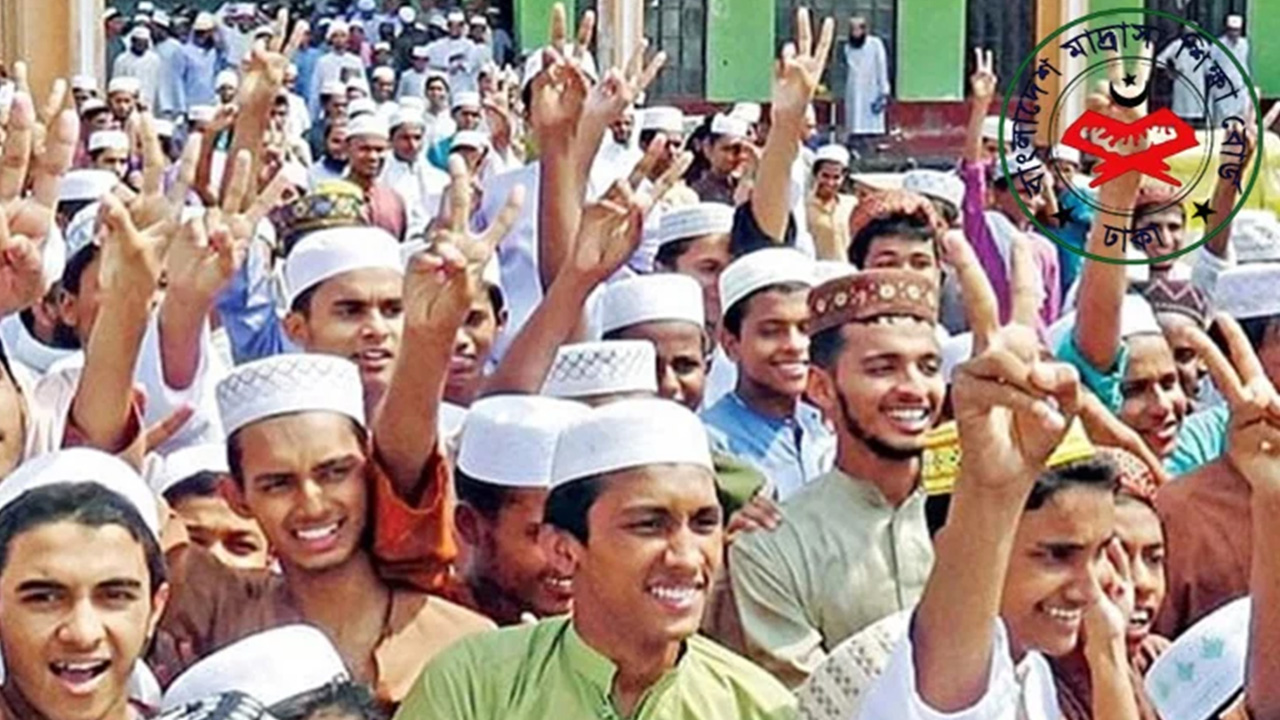 প্রাইম মিনিস্টার্স গোল্ডকাপে সব মাদ্রাসায় ফুটবল দল গঠনের নির্দেশ