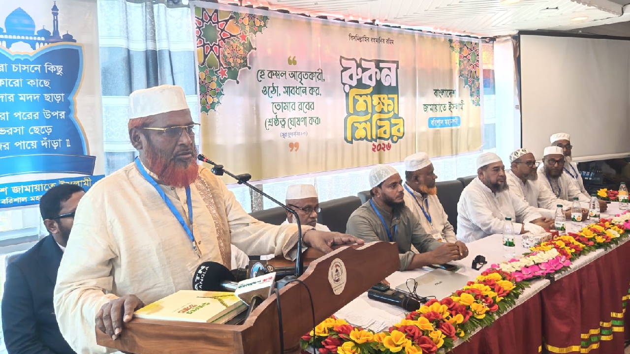 আমরা এখনই সরকারের পদত্যাগ চাই না: গোলাম পরওয়ার