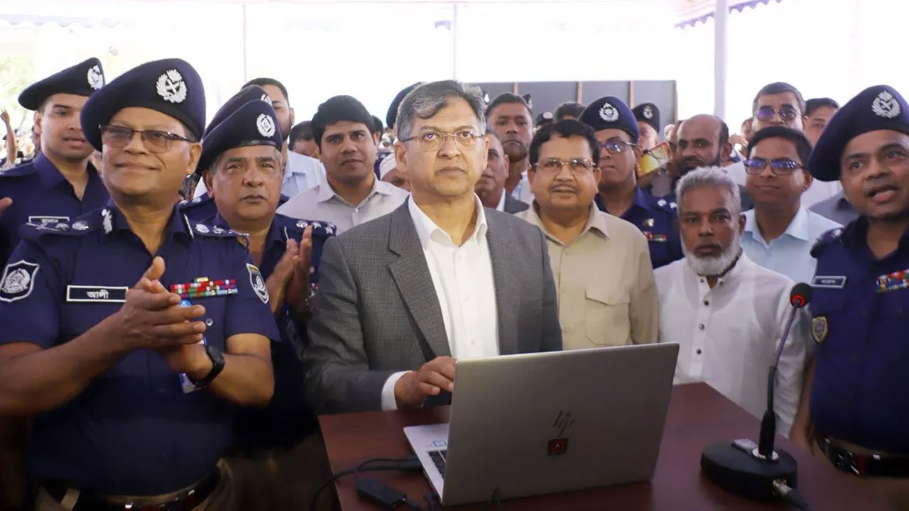 ঢাকা-চট্টগ্রাম মহাসড়কে এআই-নির্ভর ‘অটো ফাইন সিস্টেম’ চালু