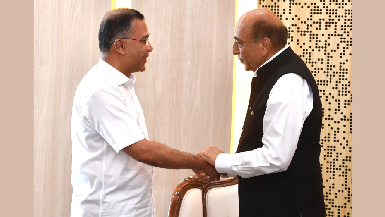 প্রধানমন্ত্রীর সঙ্গে ভারতীয় হাইকমিশনারের সাক্ষাৎ
