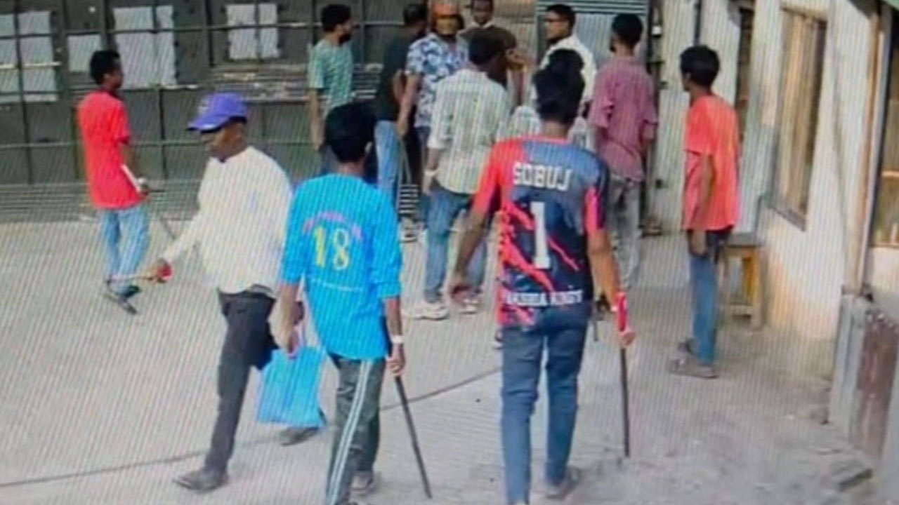 আশুলিয়ায় ট্রাস্টের সম্পত্তি দখলের চেষ্টায় মাদরাসায় হামলা, ভাঙচুর