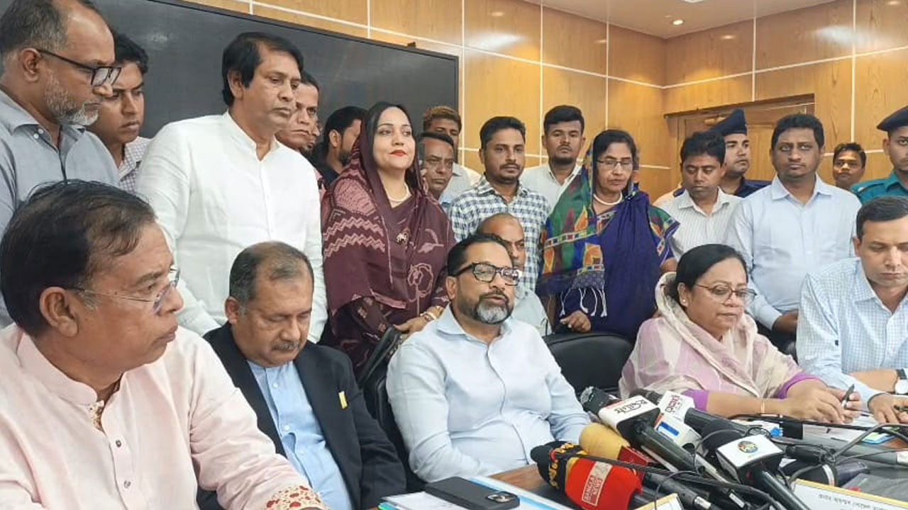 বরিশালে আইনশৃঙ্খলা পরিস্থিতি আগের চেয়ে ভালো: গণপূর্ত প্রতিমন্ত্রী