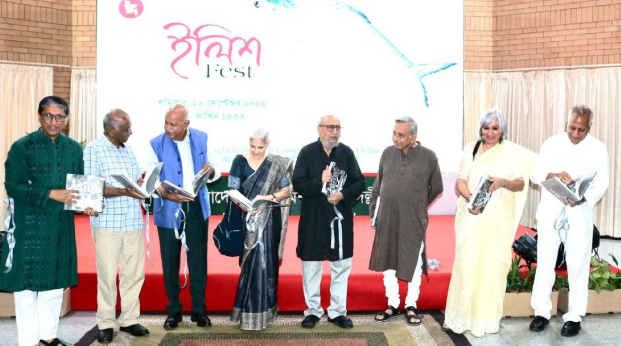 দিল্লির বাংলাদেশ হাইকমিশনে ইলিশ উৎসব