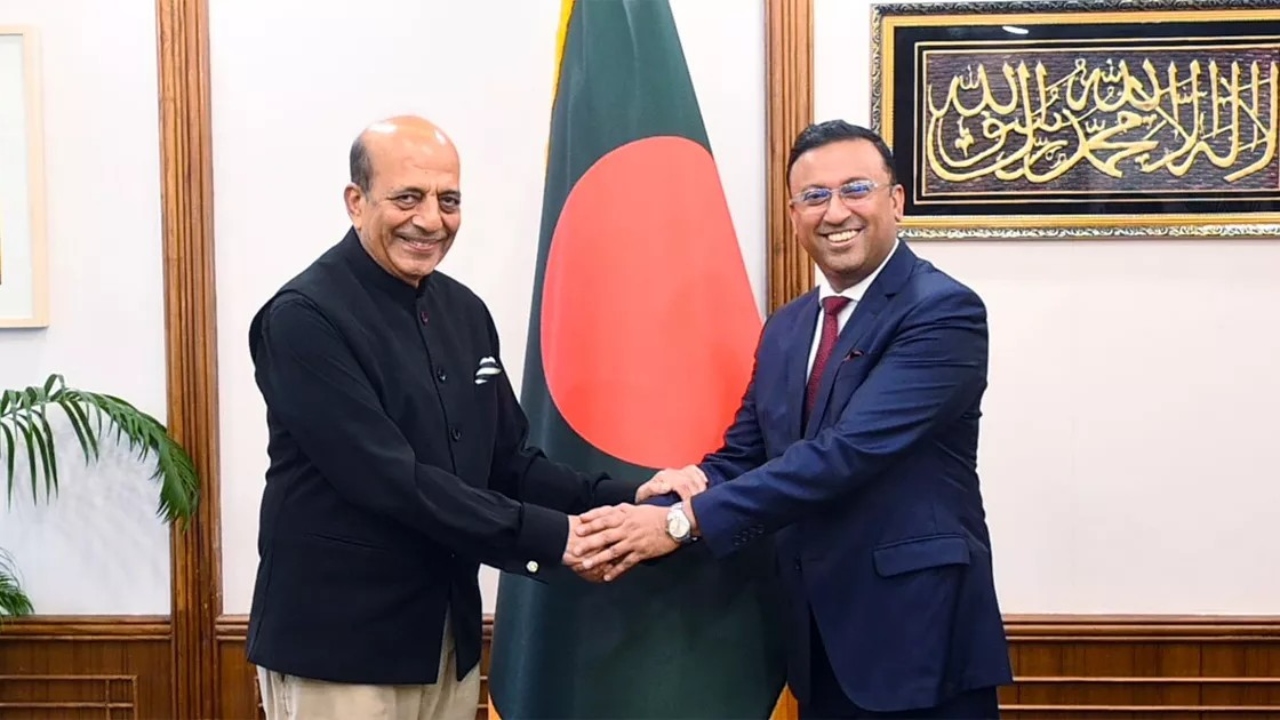 ভারতে হাসিনা বক্তব্য দিলে দ্বিপক্ষীয় সম্পর্ক ক্ষতিগ্রস্ত হতে পারে: দিল্লিকে ঢাকা