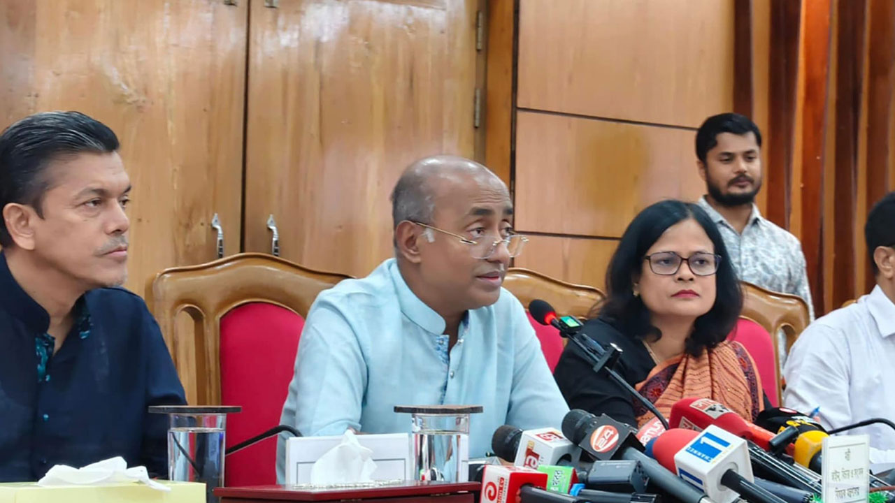ক্রসফায়ারের সুযোগ নেই: আইনমন্ত্রী