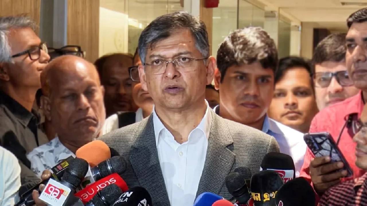 আইনশৃঙ্খলা নিয়ে জনপ্রত্যাশা পূরণে আরও সময় লাগবে: স্বরাষ্ট্রমন্ত্রী
