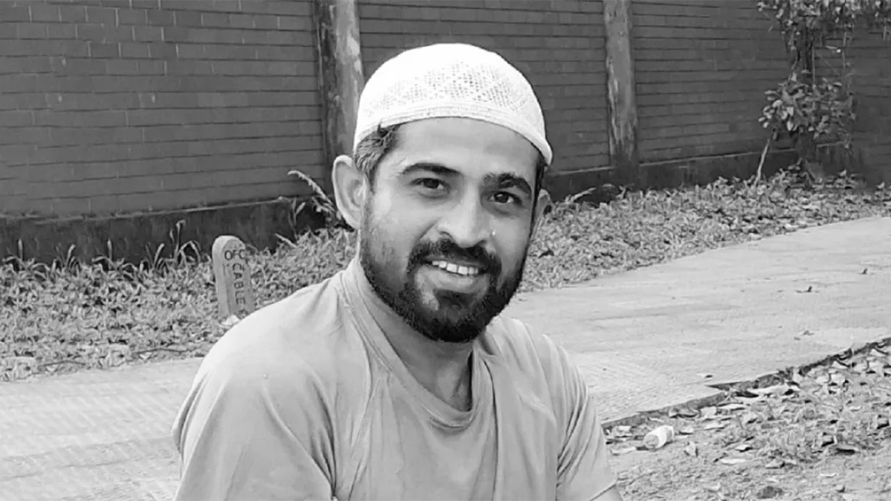পুলিশি অভিযানে ছাত্রদল নেতার মৃত্যুর অভিযোগে থানা ঘেরাও