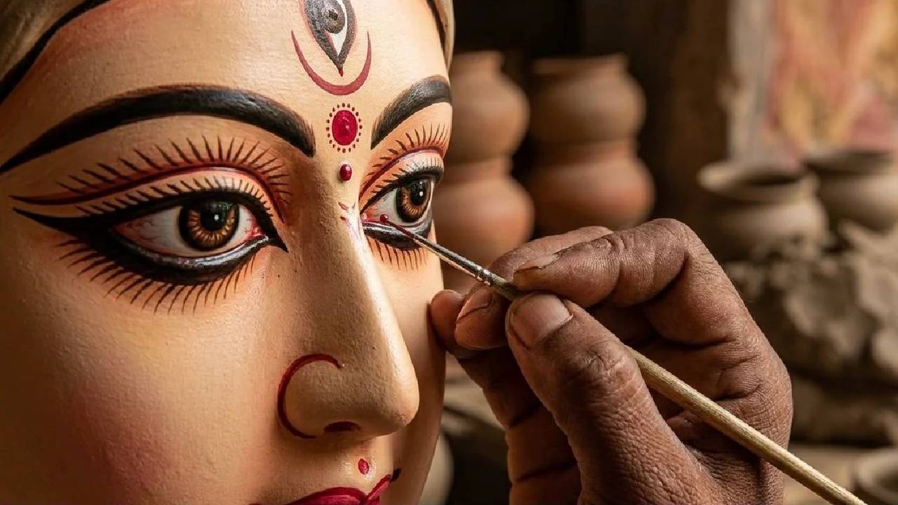 মহালয়ার মধ্য দিয়ে দেবীপক্ষের সূচনা