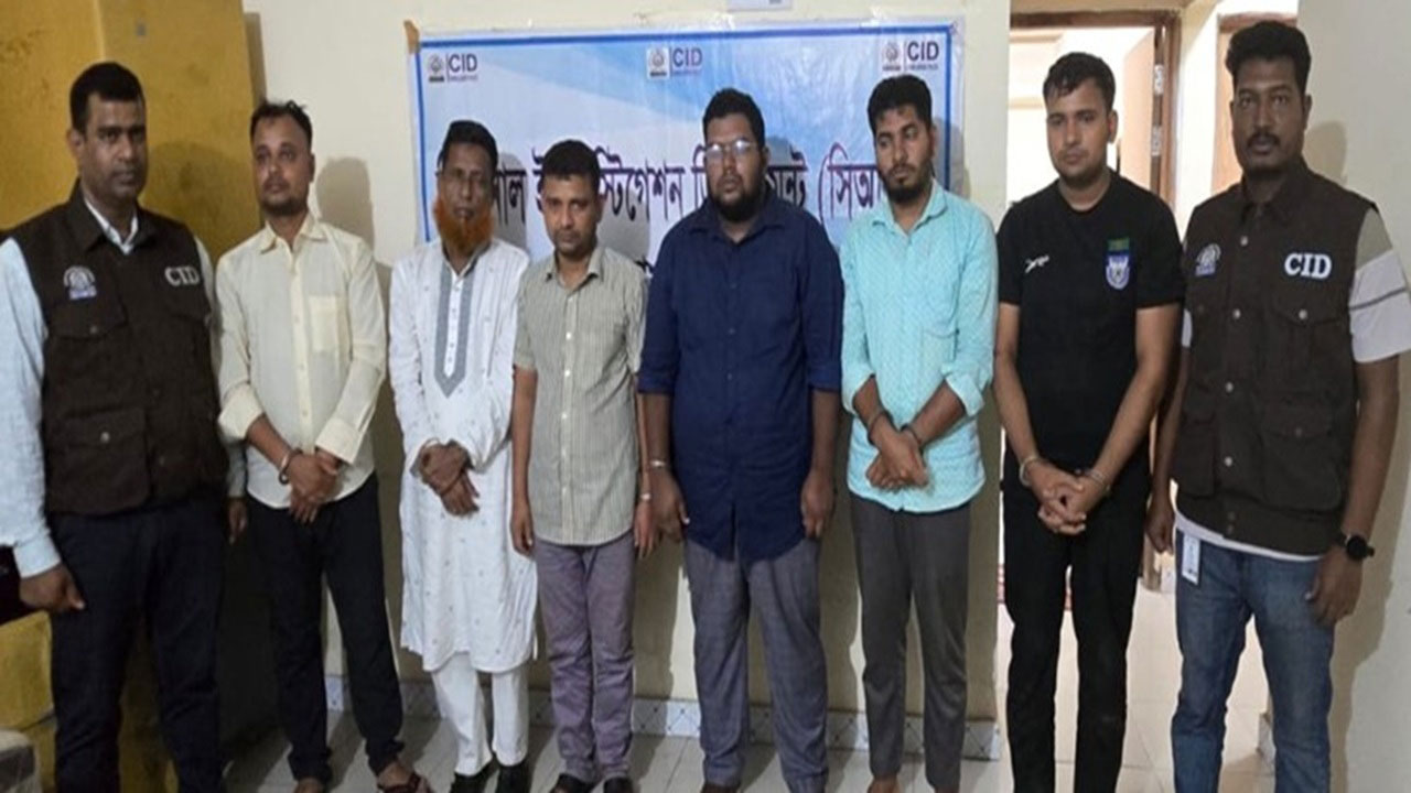 প্রক্সি দিয়ে চাকরি: বিসিএসে সুপারিশপ্রাপ্তসহ গ্রেপ্তার ৩