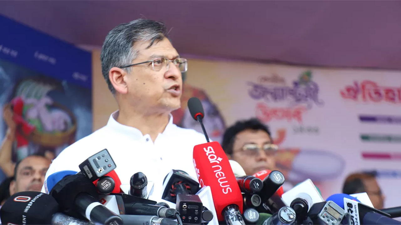 সাম্প্রদায়িক শব্দটির আর প্রয়োজন নেই: স্বরাষ্ট্রমন্ত্রী