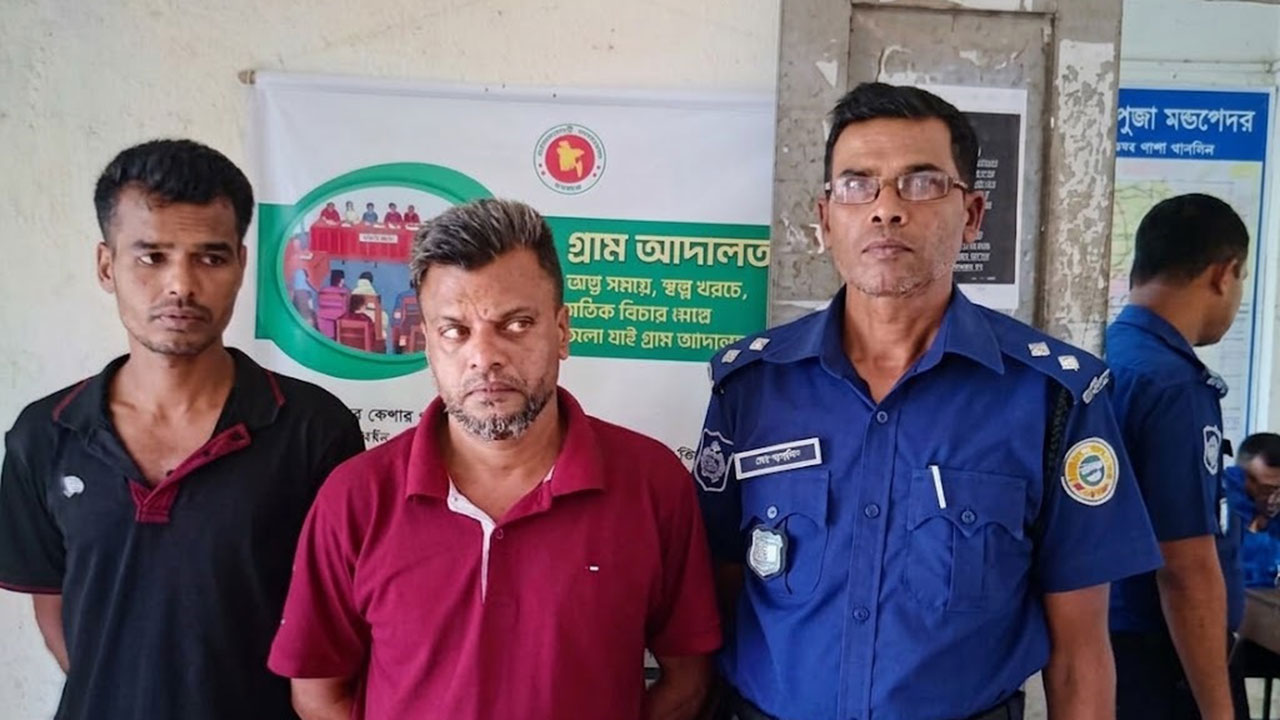 বরিশালে আত্মহত্যার প্ররোচনার মামলায় ইউপি সদস্য গ্রেপ্তার