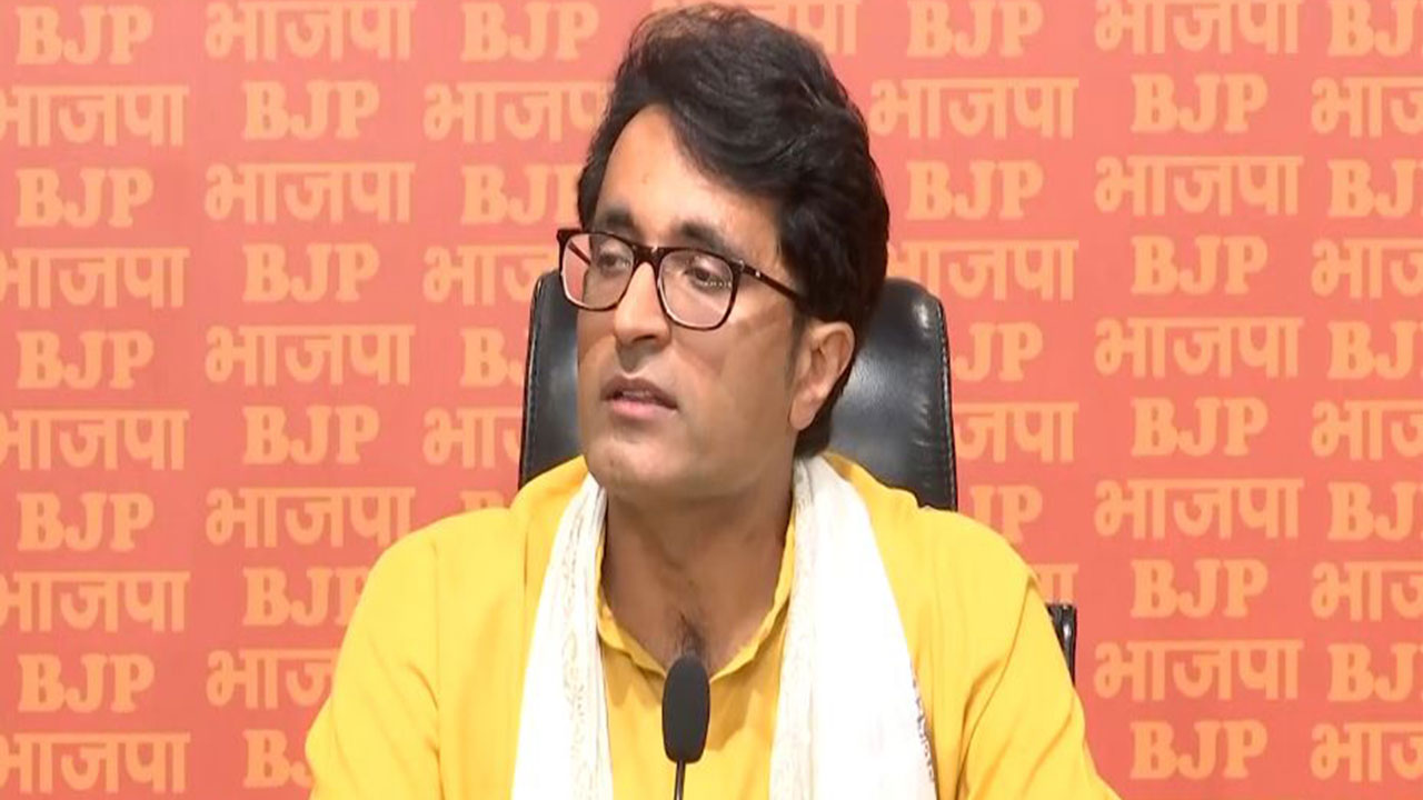 রাহুল গান্ধী ভারতে বাংলাদেশের মতো ‘নৈরাজ্য’ চাইছেন: বিজেপি 