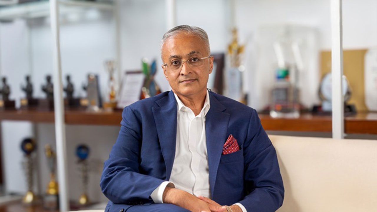 স্ট্যান্ডার্ড চার্টার্ডের নতুন সিইও এনামুল হক