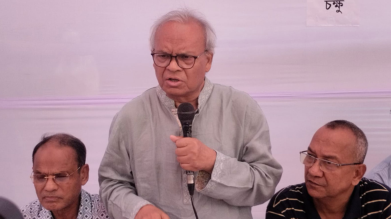 আইজিপির বক্তব্য সস্তা বাহবার জন্য, সরকারকে বিব্রত করবে: রিজভী