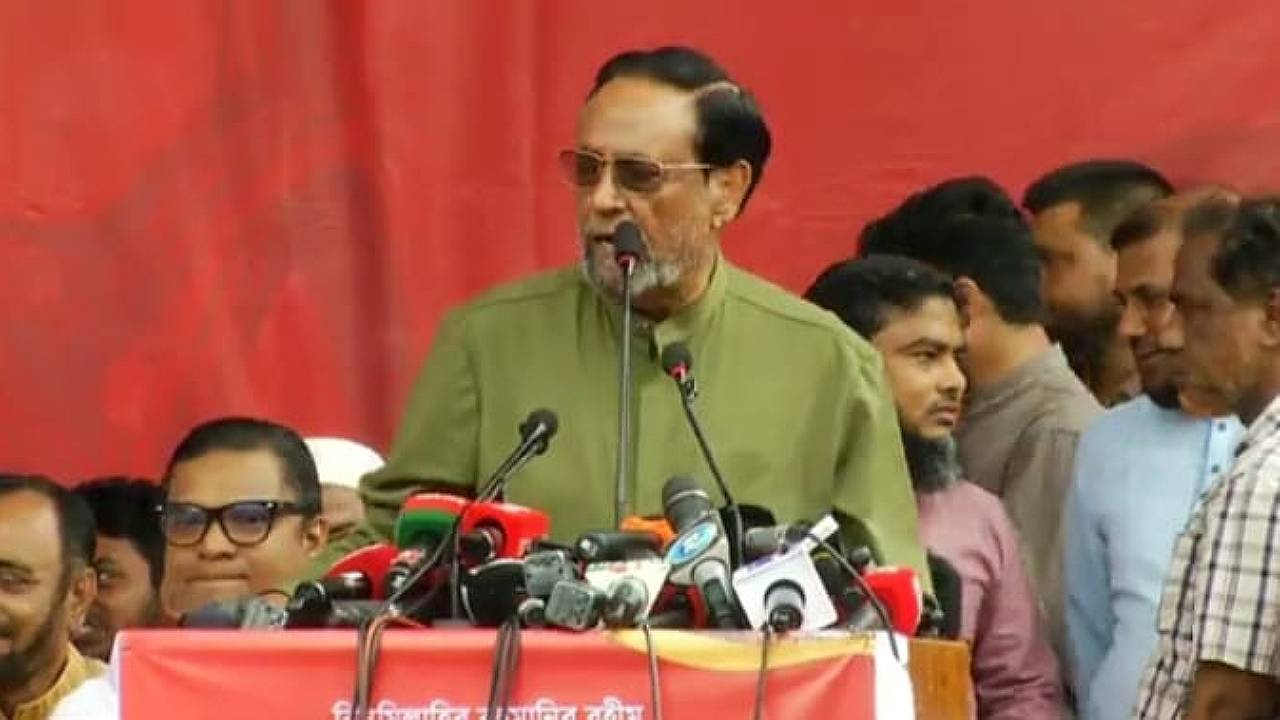 বিএনপির লোকরাই প্রধানমন্ত্রীর বিরুদ্ধে ষড়যন্ত্র করছে: কর্নেল অলি