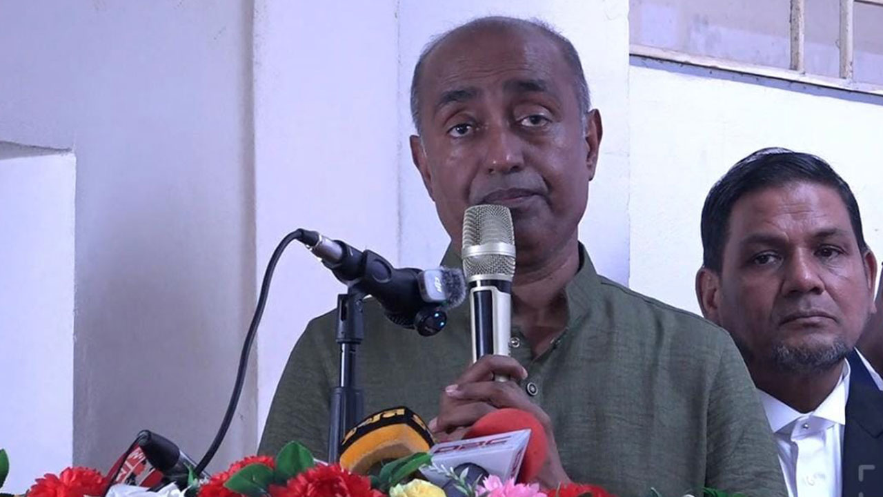 সরকার মানুষের মধ্যে আস্থা ফিরিয়ে আনার চেষ্টা করছে: আইনমন্ত্রী