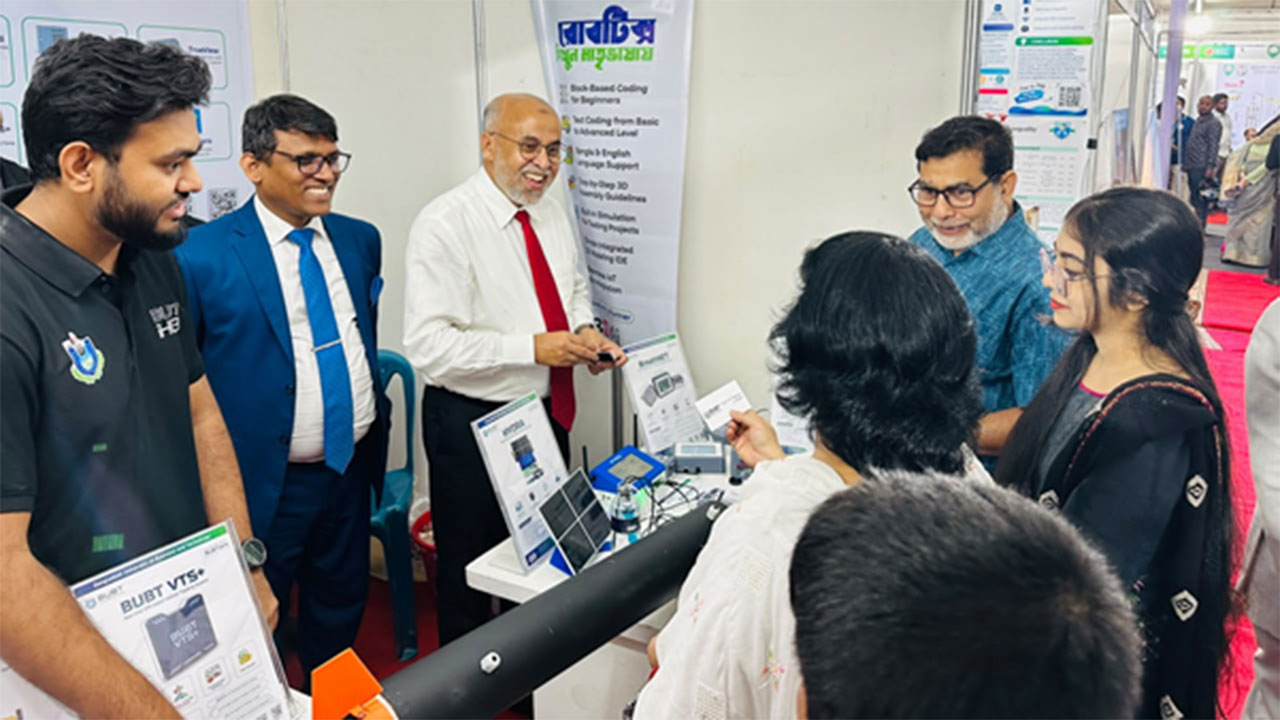 বাংলাদেশ ইনোভেশন ফেয়ারে বিইউবিটি ইনোভেশন হাব