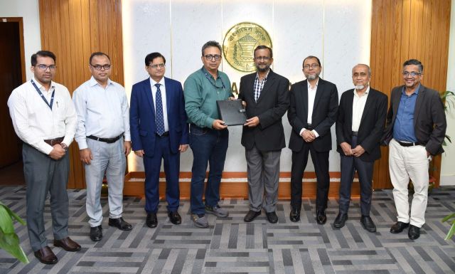 ২ লাখ কর্মসংস্থান সৃষ্টির লক্ষ্যে বাংলাদেশ ব্যাংক ও পিকেএসএফের মধ্যে চুক্তি স্বাক্ষর