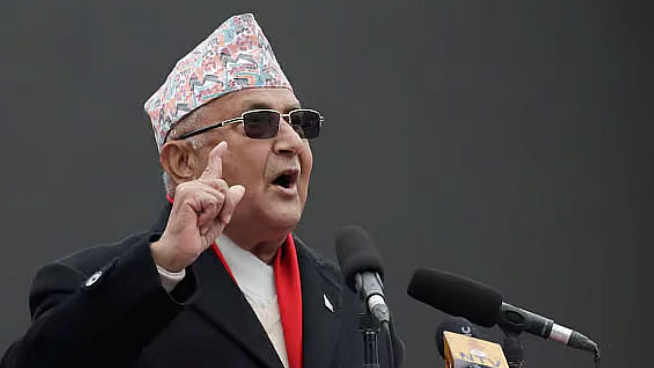 নেতৃত্ব পরিবর্তনের দাবি প্রত্যাখ্যান ওলির