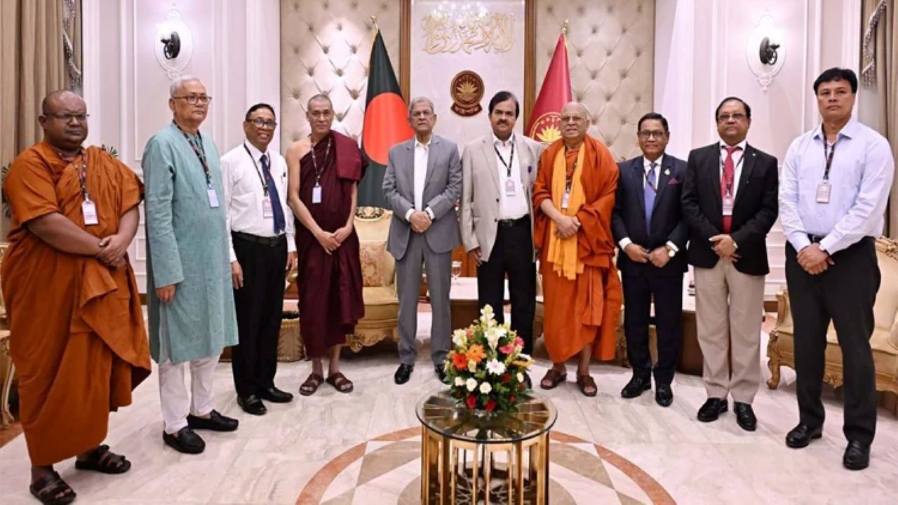 হিন্দু, বৌদ্ধ, খ্রিস্টানসহ ক্ষুদ্র নৃগোষ্ঠীর অধিকার নিশ্চিতে জাতীয় কমিটি গঠনের পরামর্শ রাষ্ট্রপতির