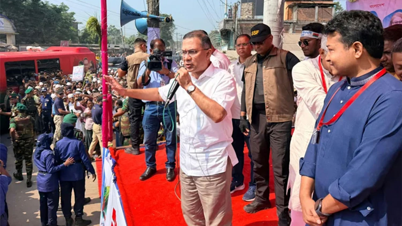 দেশ গড়ার কাজে সবাইকে এগিয়ে আসতে হবে: প্রধানমন্ত্রী