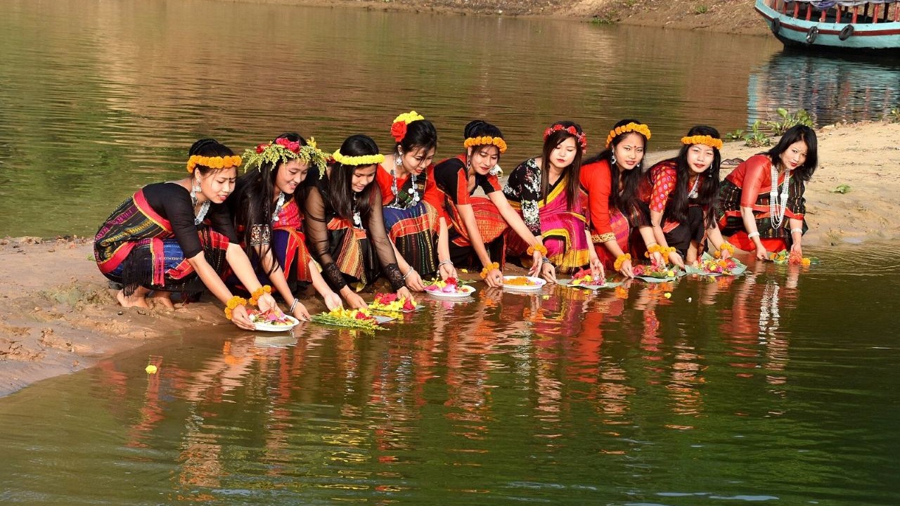 আজ আন্তর্জাতিক আদিবাসী দিবস