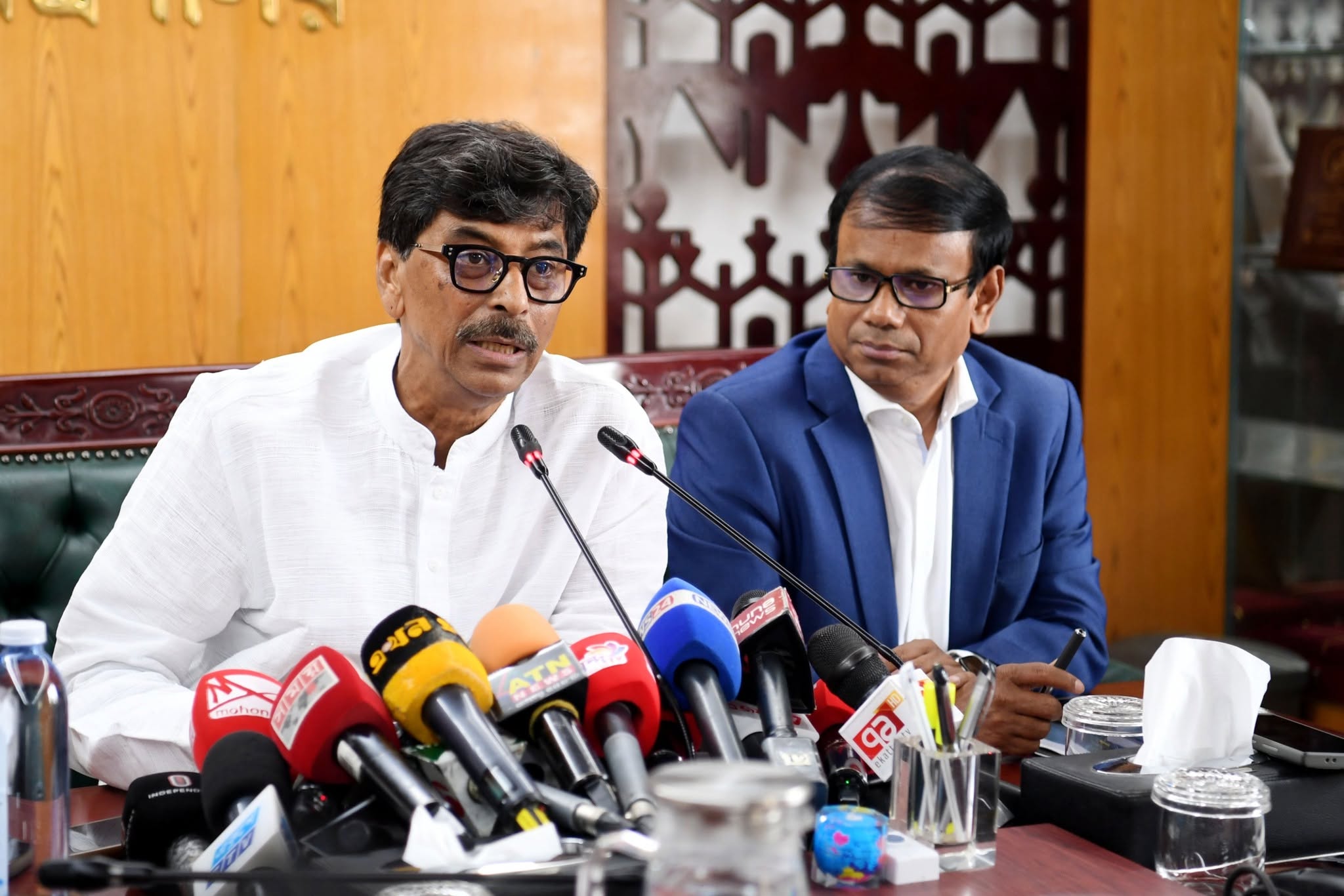 সারের সংকট নেই, কৃত্রিম সংকট তৈরি করলে ব্যবস্থা: কৃষিমন্ত্রী