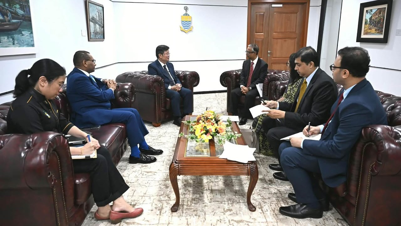 মালয়েশিয়ার পেনাং রাজ্যের গভর্নর ও মুখ্যমন্ত্রীর সঙ্গে হাইকমিশনারের সাক্ষাৎ