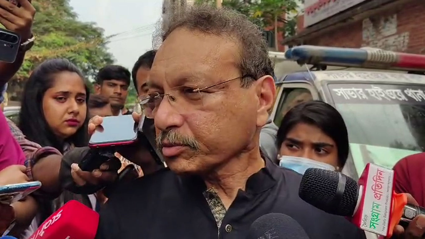 ‘আত্মহত্যা নয়, আমার ছেলেকে হত্যা করা হয়েছে’