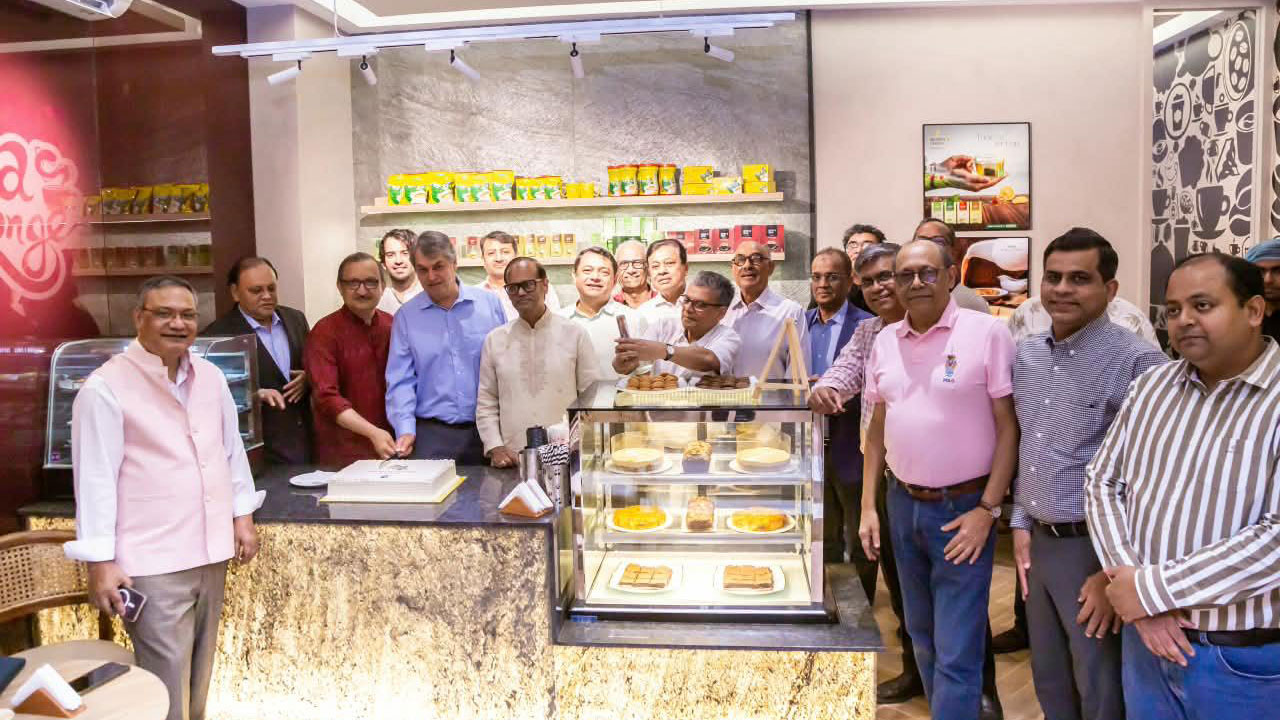 সেইন্টস ক্লাবে ‘ইস্পাহানি টি লাউঞ্জ’ উদ্বোধন