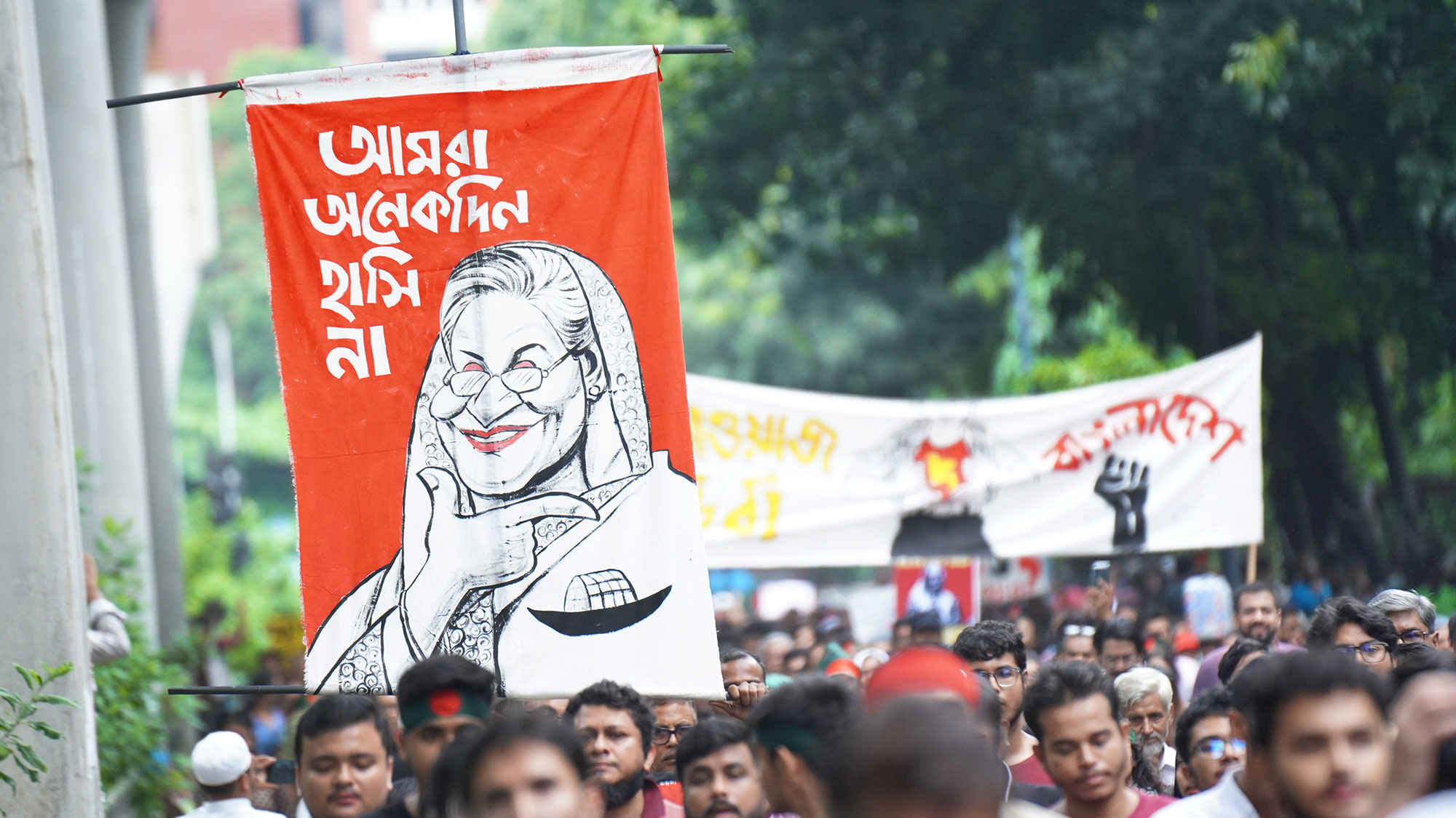ছাত্র-জনতা হত্যার বিচারের দাবিতে জাতীয় প্রেসক্লাবের সামনে থেকে শুরু হয় ‘দ্রোহযাত্রা’। ২ আগস্ট ২০২৪। ছবি: সুদীপ্ত সালাম