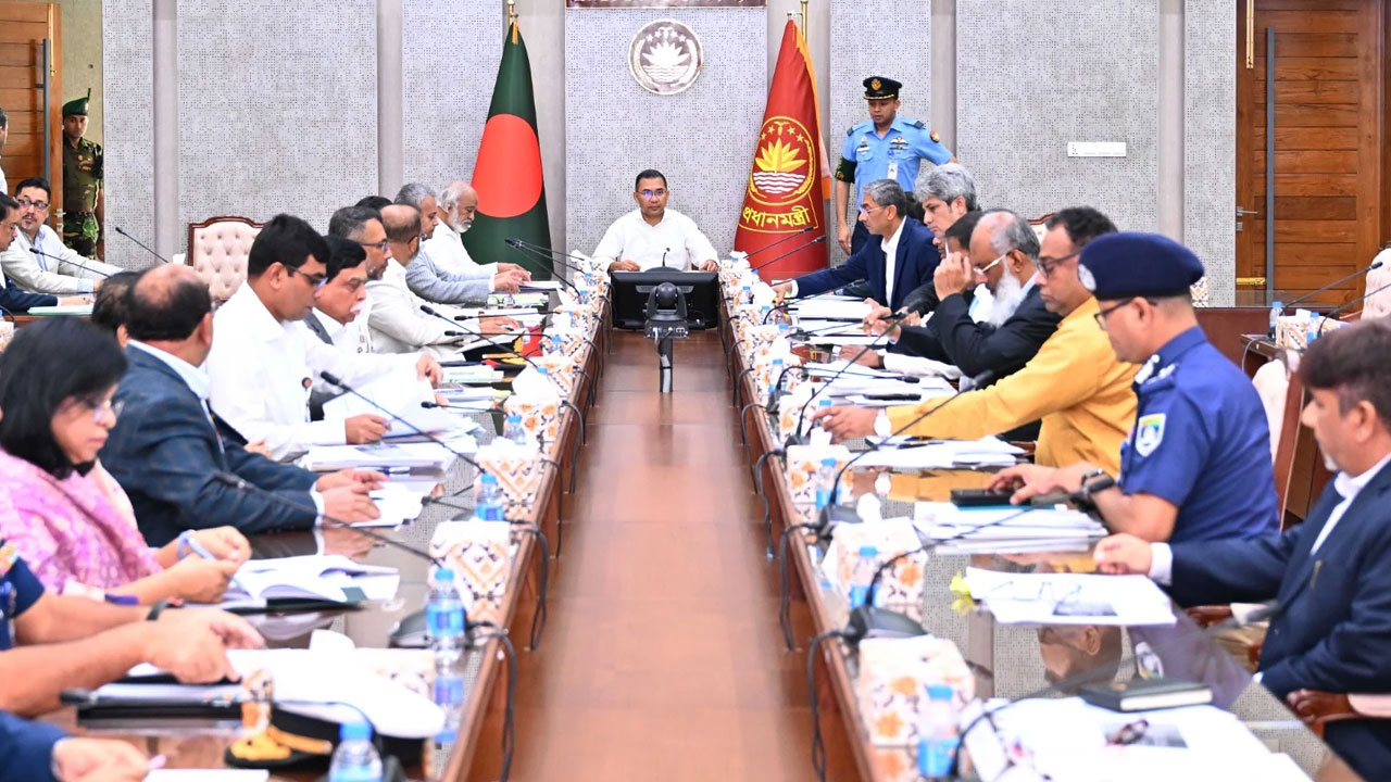 দূষণমুক্ত নদী ও বাসযোগ্য পরিবেশ নিশ্চিতে সম্মিলিত প্রচেষ্টার আহ্বান প্রধানমন্ত্রীর