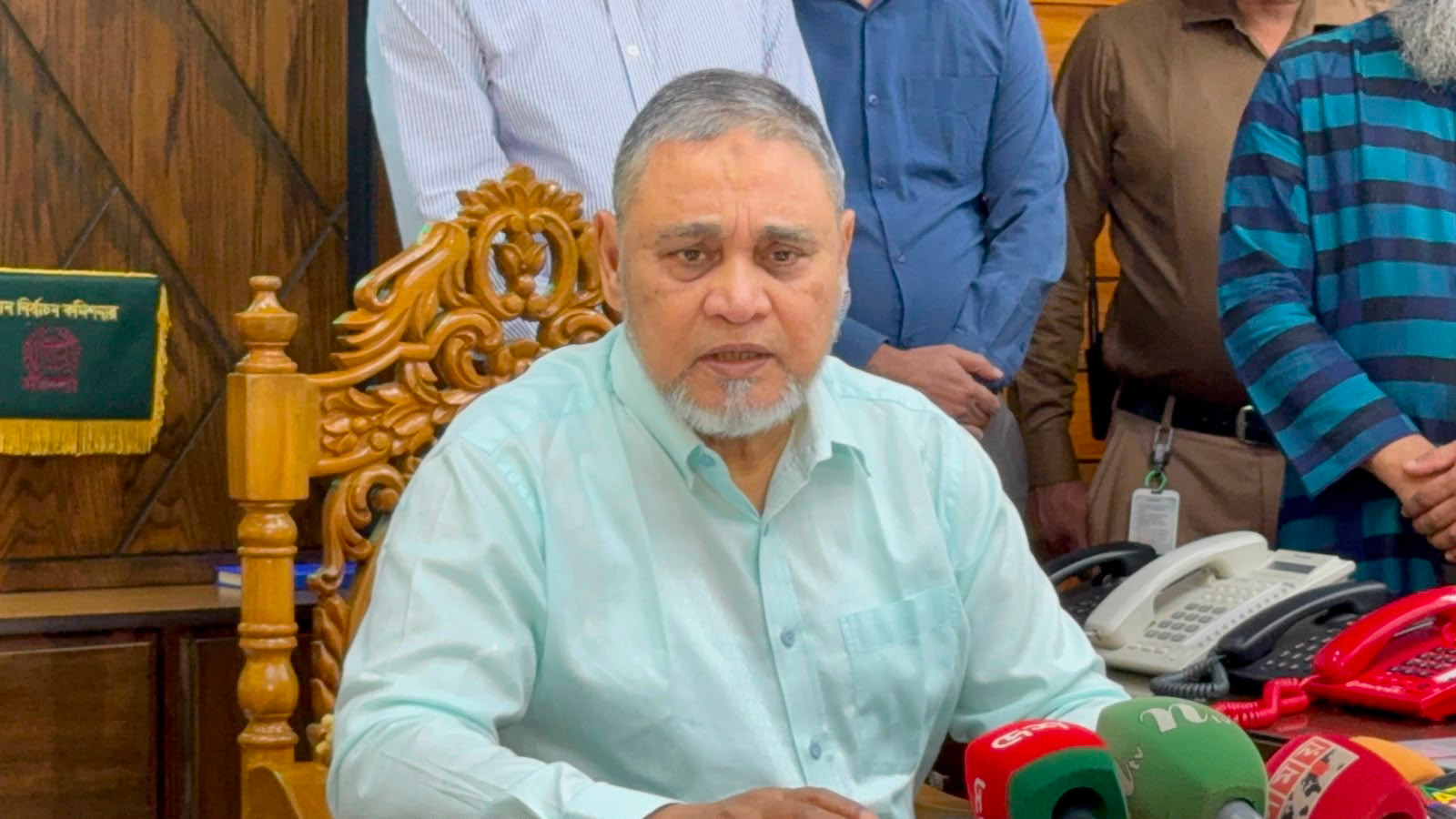 রাষ্ট্রপতি ভোট ‘ঐতিহাসিক’, বিশ্ববাসী তাকিয়ে আছে: সিইসি