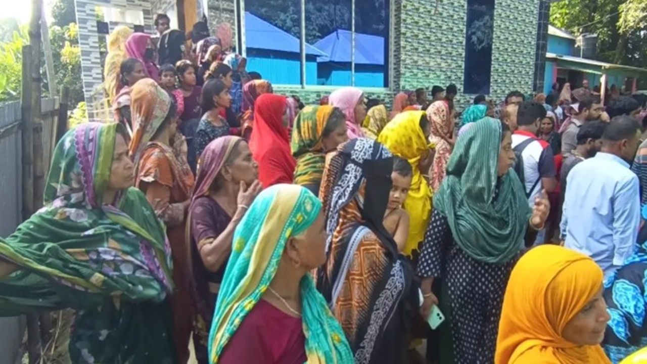 মানিকগঞ্জে একই পরিবারের ৩ জনের মরদেহ উদ্ধার