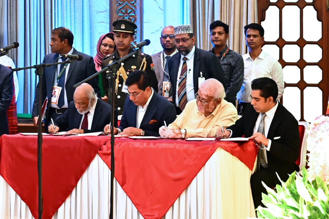 সরকার গঠনের ৬ মাসেই মন্ত্রিসভায় বড় বদল, কে পাচ্ছেন কোন মন্ত্রণালয়